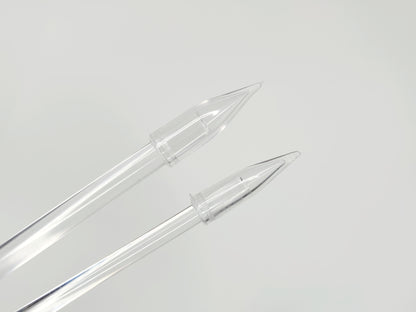 showing removeable pointed anchors at ends of stakes